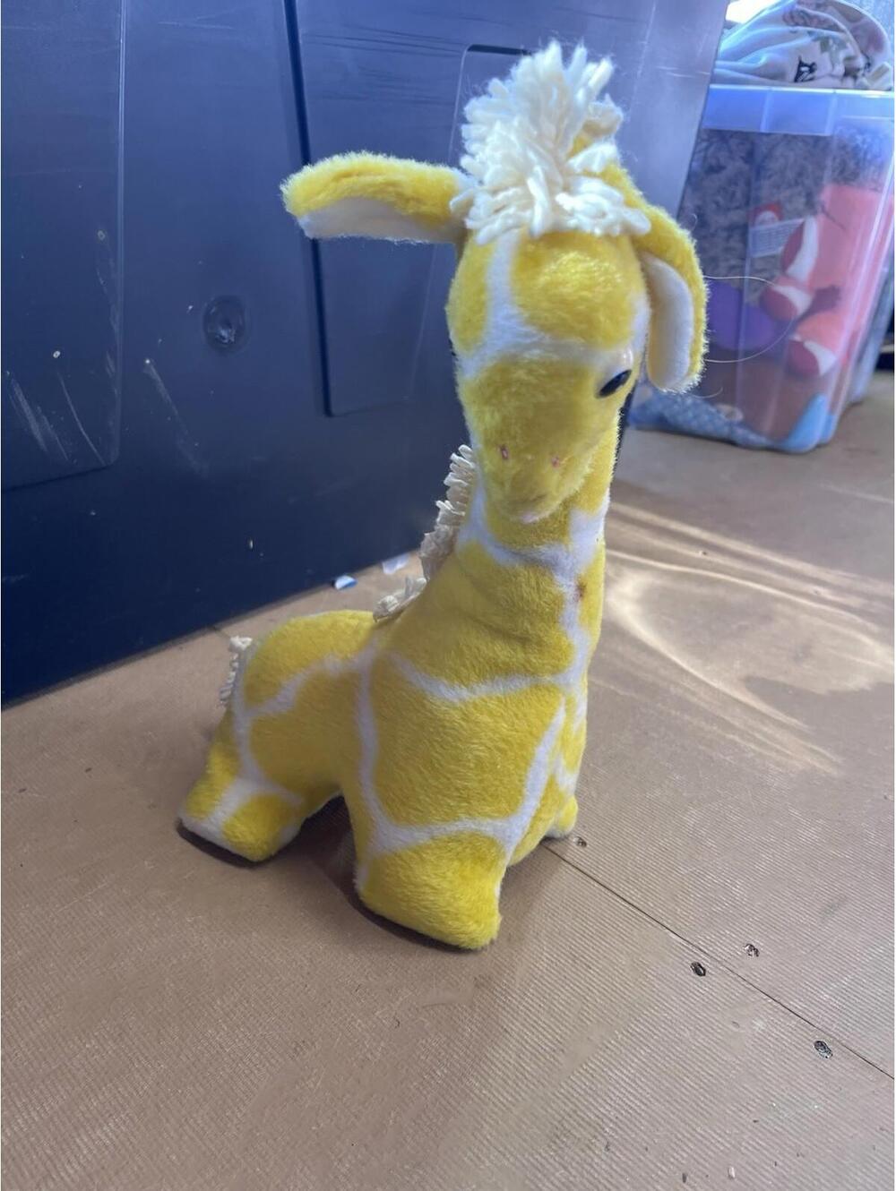 Vintage Eden Giraffe Makes Noise - 2